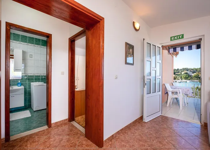 Stari Ribar * Lovište